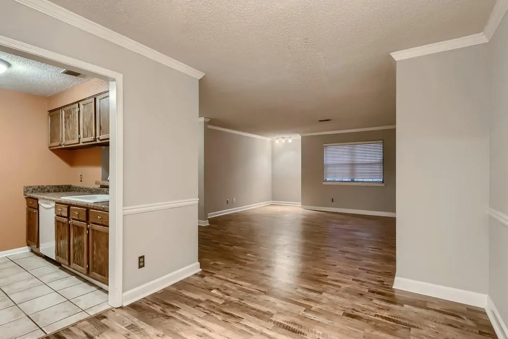 107 Barrington Hills Drive, Sandy Springs, Georgia 30350, 2 Bedrooms Bedrooms, ,2 BathroomsBathrooms,Residential,Sold,107 Barrington Hills Drive,6964849