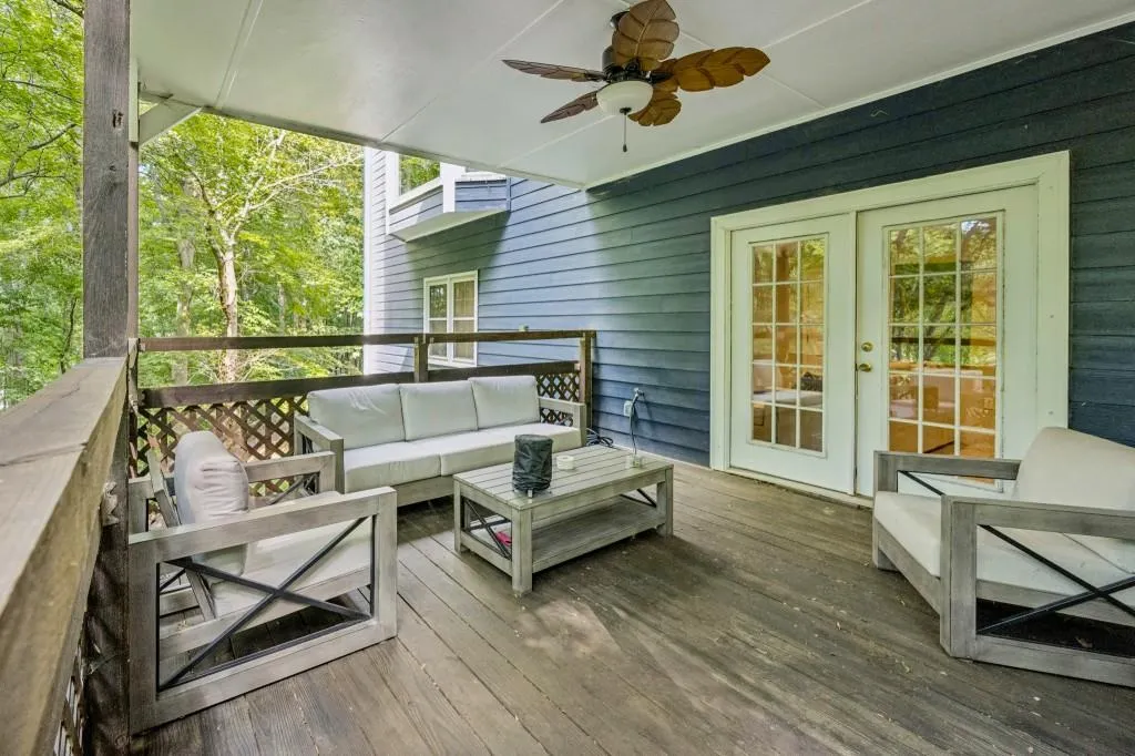 Lower Deck