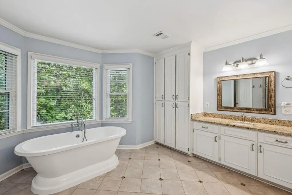 Primary Ensuite