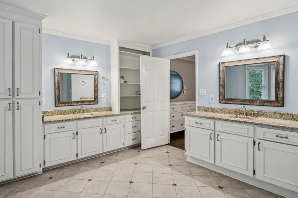 Primary Ensuite