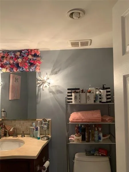 795 Hammond Drive Unit 1401, Atlanta, Georgia 30328, 2 Bedrooms Bedrooms, ,1 BathroomBathrooms,Residential,Sold,795 Hammond Drive Unit 1401,6646257