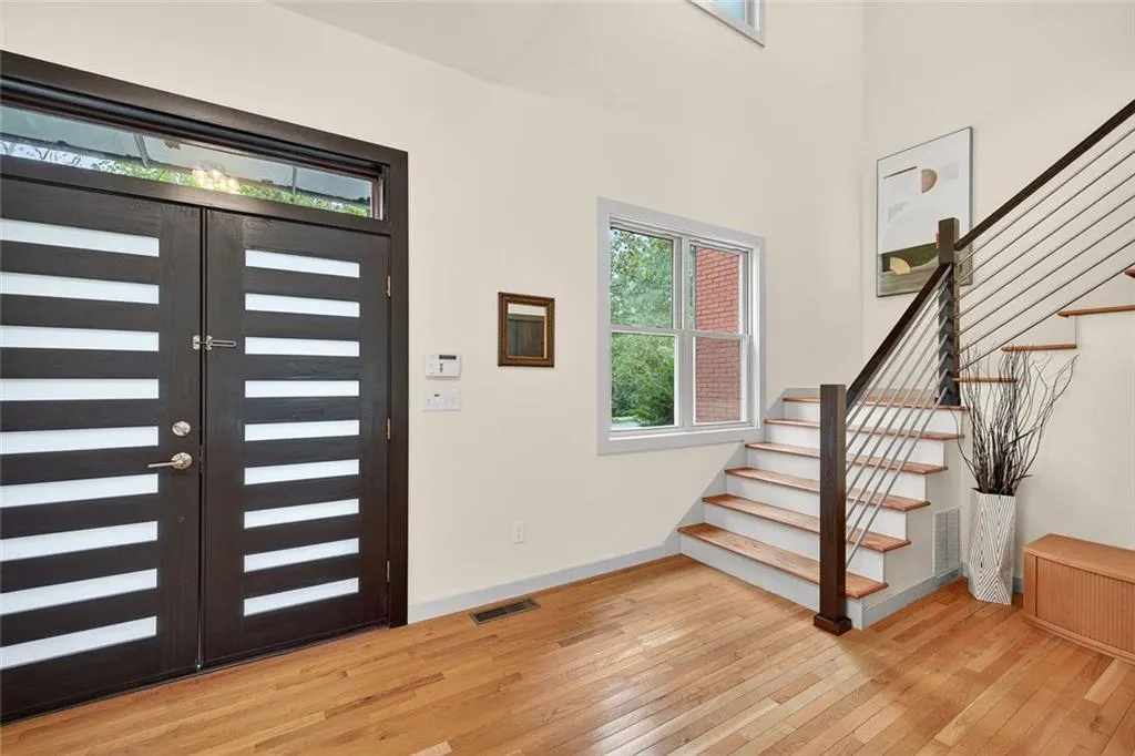 4812 Nw Lake Forrest Drive Nw, Sandy Springs, Georgia 30342, 6 Bedrooms Bedrooms, ,4 BathroomsBathrooms,Residential,For Sale,4812 Nw Lake Forrest Drive Nw,7663008