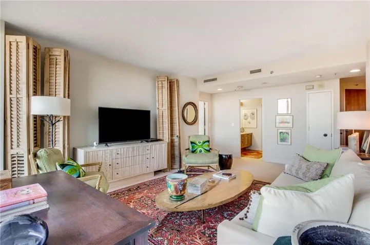Living area featuring recessed lighting