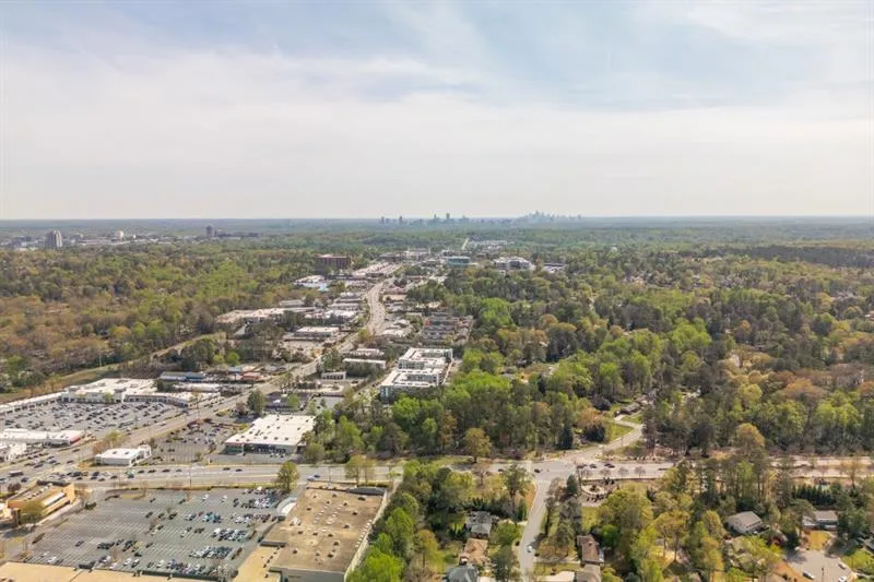 6795 Brandon Mill Road, Atlanta, Georgia 30328, 3 Bedrooms Bedrooms, ,2 BathroomsBathrooms,Residential,For Sale,6795 Brandon Mill Road,7617270