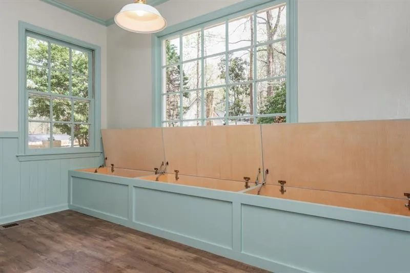 6795 Brandon Mill Road, Atlanta, Georgia 30328, 3 Bedrooms Bedrooms, ,2 BathroomsBathrooms,Residential,For Sale,6795 Brandon Mill Road,7617270