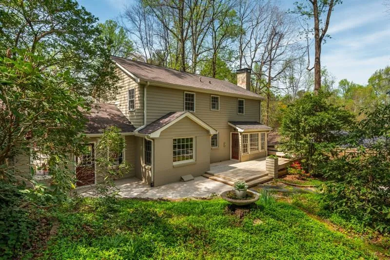 6795 Brandon Mill Road, Atlanta, Georgia 30328, 3 Bedrooms Bedrooms, ,2 BathroomsBathrooms,Residential,For Sale,6795 Brandon Mill Road,7617270