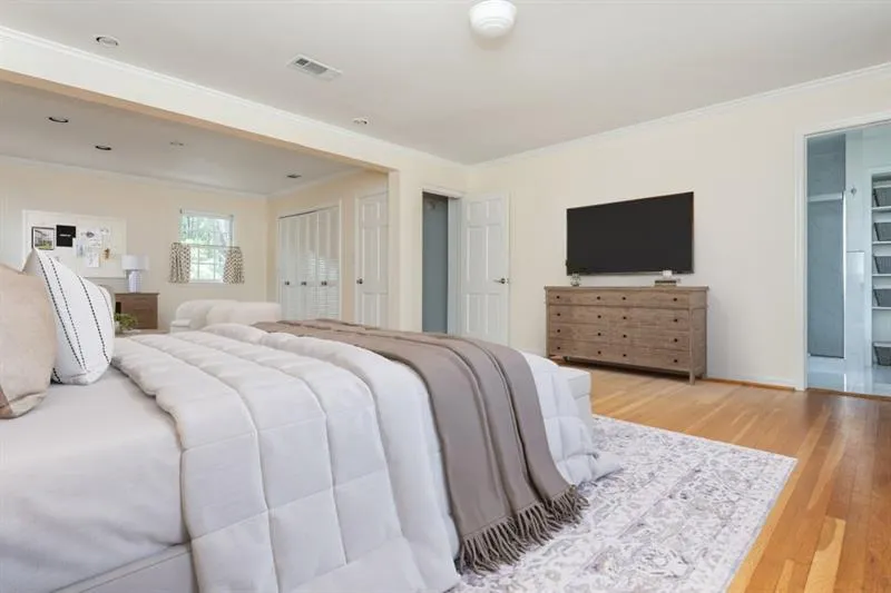6795 Brandon Mill Road, Atlanta, Georgia 30328, 3 Bedrooms Bedrooms, ,2 BathroomsBathrooms,Residential,For Sale,6795 Brandon Mill Road,7617270
