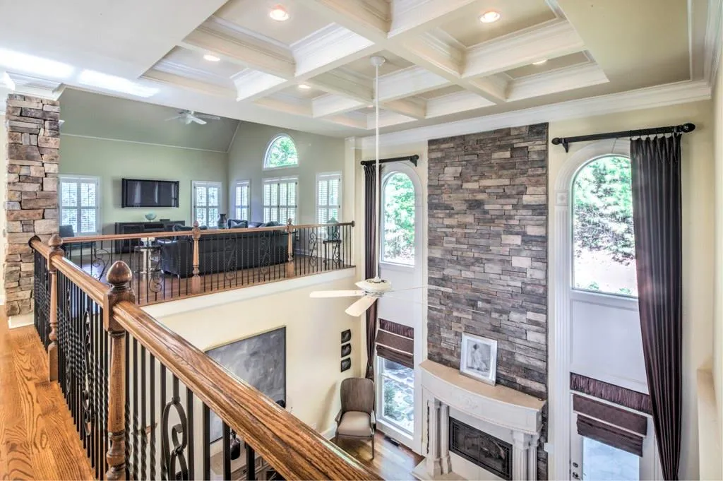 8315 Grogans Ferry Road, Sandy Springs, Georgia 30350, 5 Bedrooms Bedrooms, ,5 BathroomsBathrooms,Residential,Sold,8315 Grogans Ferry Road,5919322