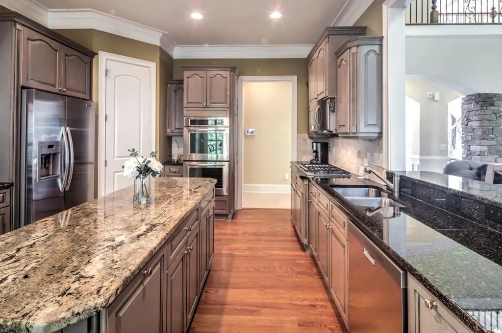 8315 Grogans Ferry Road, Sandy Springs, Georgia 30350, 5 Bedrooms Bedrooms, ,5 BathroomsBathrooms,Residential,Sold,8315 Grogans Ferry Road,5919322