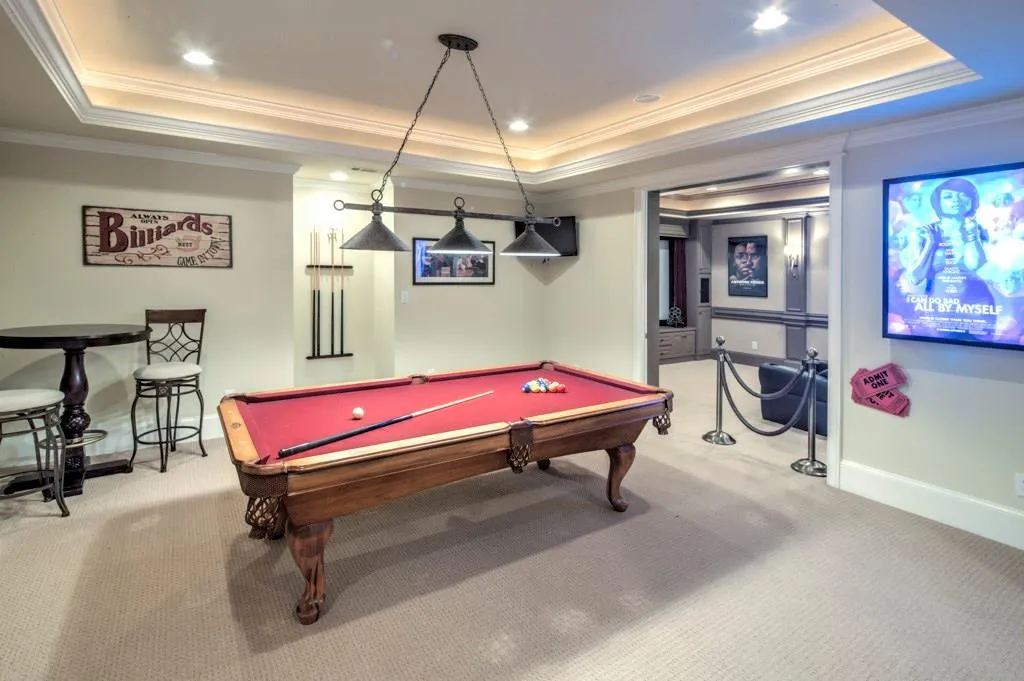 8315 Grogans Ferry Road, Sandy Springs, Georgia 30350, 5 Bedrooms Bedrooms, ,5 BathroomsBathrooms,Residential,Sold,8315 Grogans Ferry Road,5919322