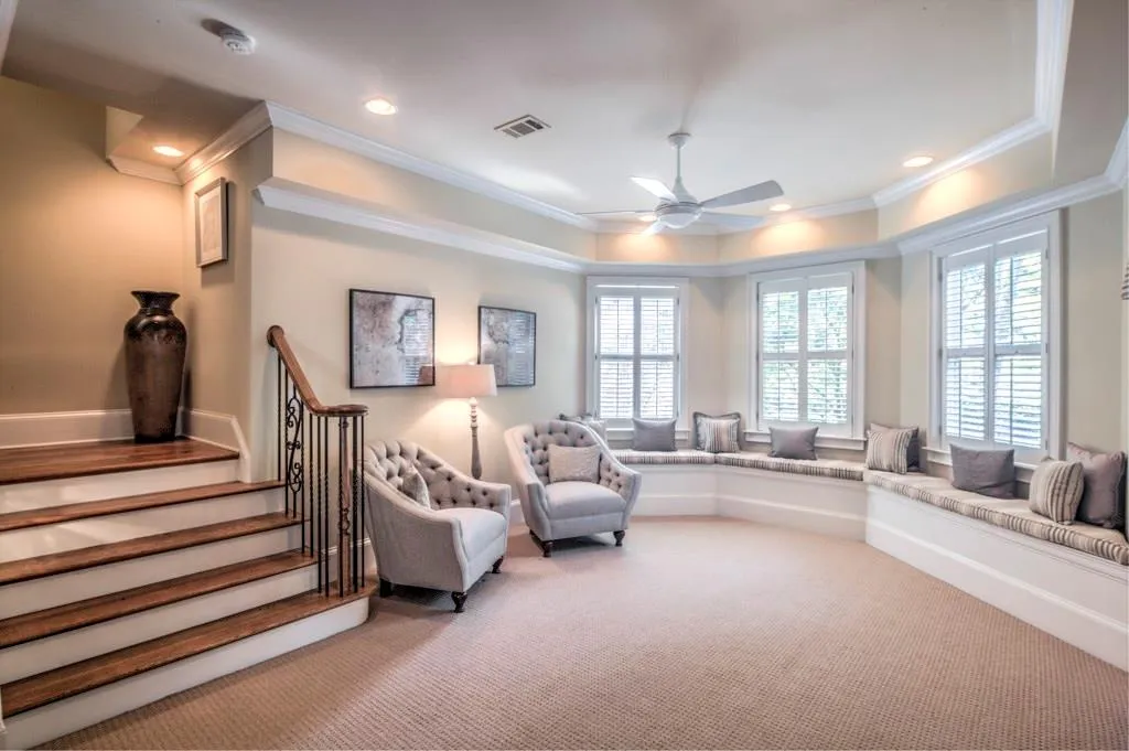 8315 Grogans Ferry Road, Sandy Springs, Georgia 30350, 5 Bedrooms Bedrooms, ,5 BathroomsBathrooms,Residential,Sold,8315 Grogans Ferry Road,5919322