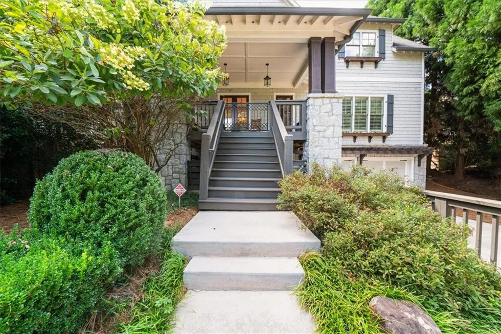 2218 Humility Lane Ne, Atlanta, Georgia 30319, 5 Bedrooms Bedrooms, 0 ,4 BathroomsBathrooms,Residential,Sold,2218 Humility Lane Ne,7832667