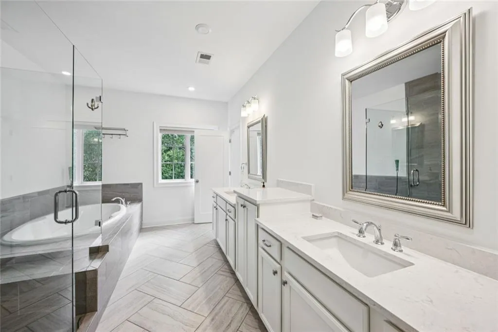 4011 Eamont Lane, Sandy Springs, Georgia 30328, 3 Bedrooms Bedrooms, ,3 BathroomsBathrooms,Residential,For Sale,4011 Eamont Lane,7644720