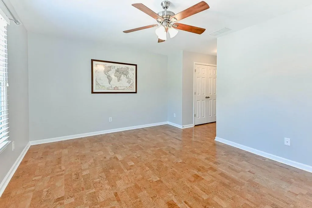 205 Somerset Court, Sandy Springs, Georgia 30350, 3 Bedrooms Bedrooms, ,2 BathroomsBathrooms,Residential,Sold,205 Somerset Court,6639315