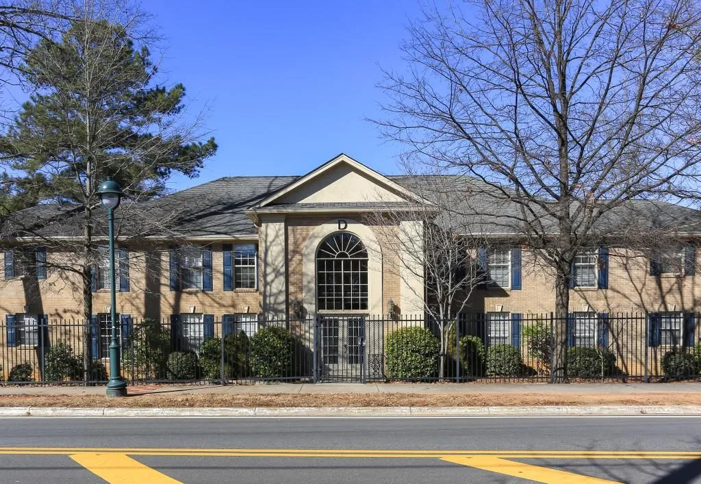 750 Dalrymple Road Unit D2, Sandy Springs, Georgia 30328, 3 Bedrooms Bedrooms, ,2 BathroomsBathrooms,Residential,Sold,750 Dalrymple Road Unit D2,6830576