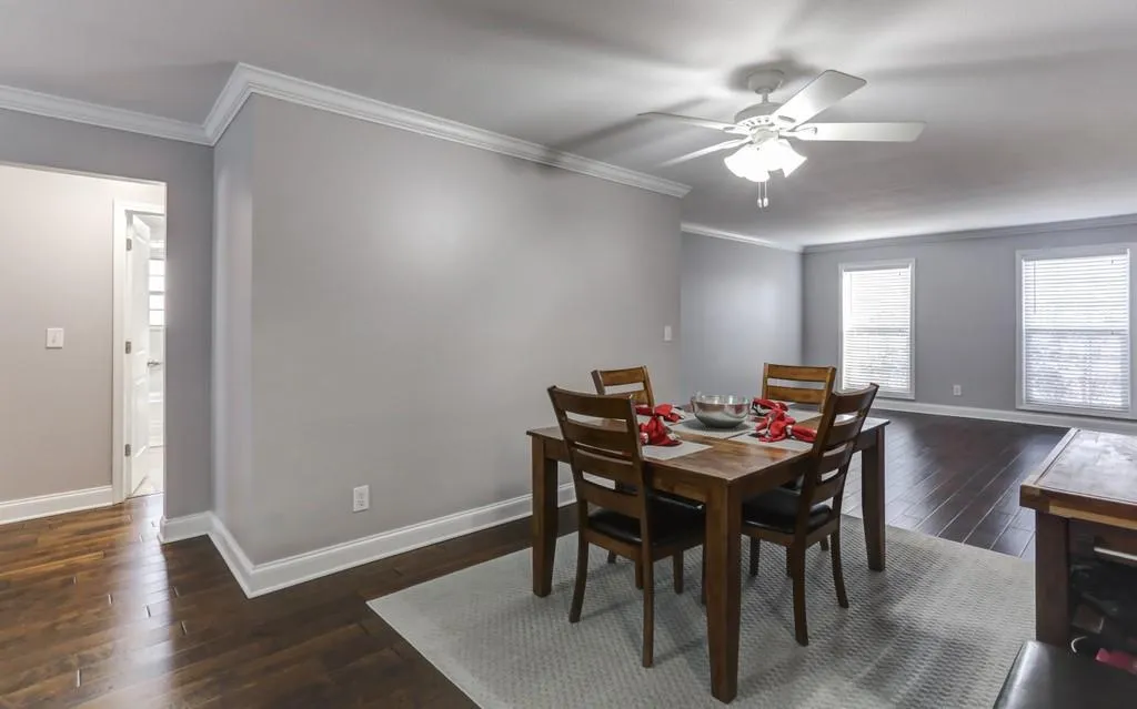 750 Dalrymple Road Unit D2, Sandy Springs, Georgia 30328, 3 Bedrooms Bedrooms, ,2 BathroomsBathrooms,Residential,Sold,750 Dalrymple Road Unit D2,6830576