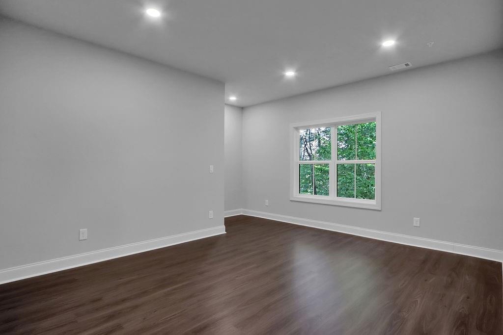 8039 Linfield Way, Sandy Springs, Georgia 30350, 3 Bedrooms Bedrooms, ,2 BathroomsBathrooms,Residential,Sold,8039 Linfield Way,7286199