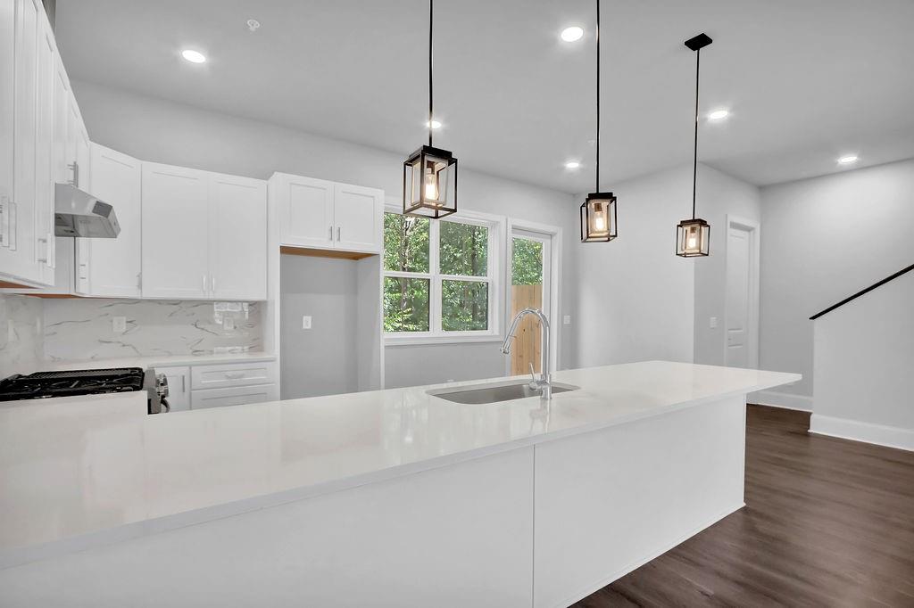 8039 Linfield Way, Sandy Springs, Georgia 30350, 3 Bedrooms Bedrooms, ,2 BathroomsBathrooms,Residential,Sold,8039 Linfield Way,7286199