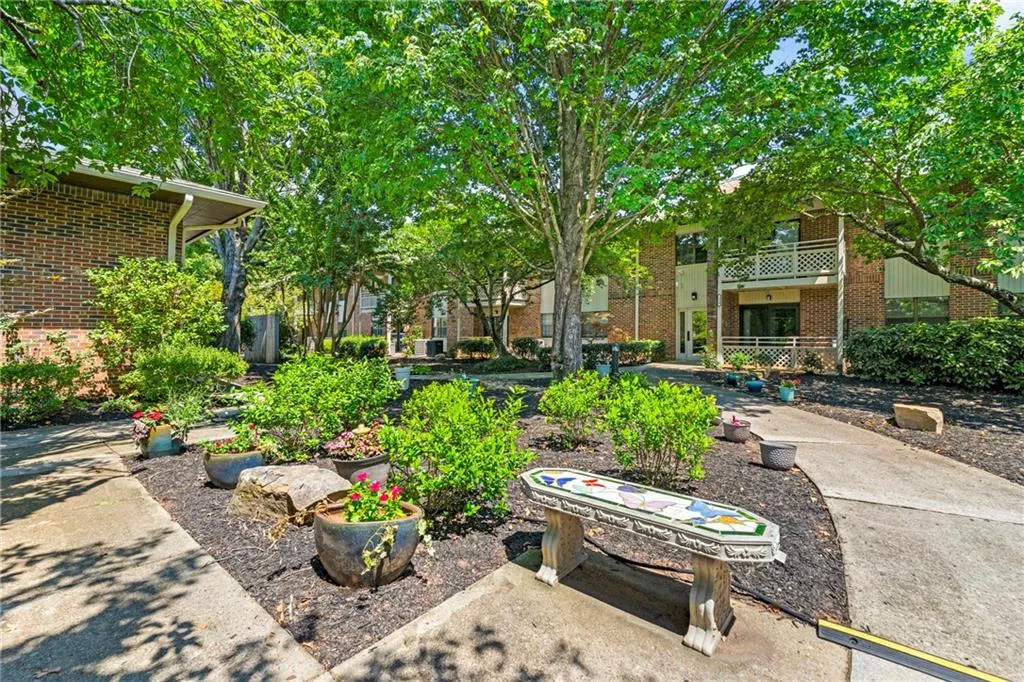 475 Mount Vernon Highway Ne Unit 226c, Atlanta, Georgia 30328, 1 Bedroom Bedrooms, ,1 BathroomBathrooms,Residential,For Sale,475 Mount Vernon Highway Ne Unit 226c,7639477
