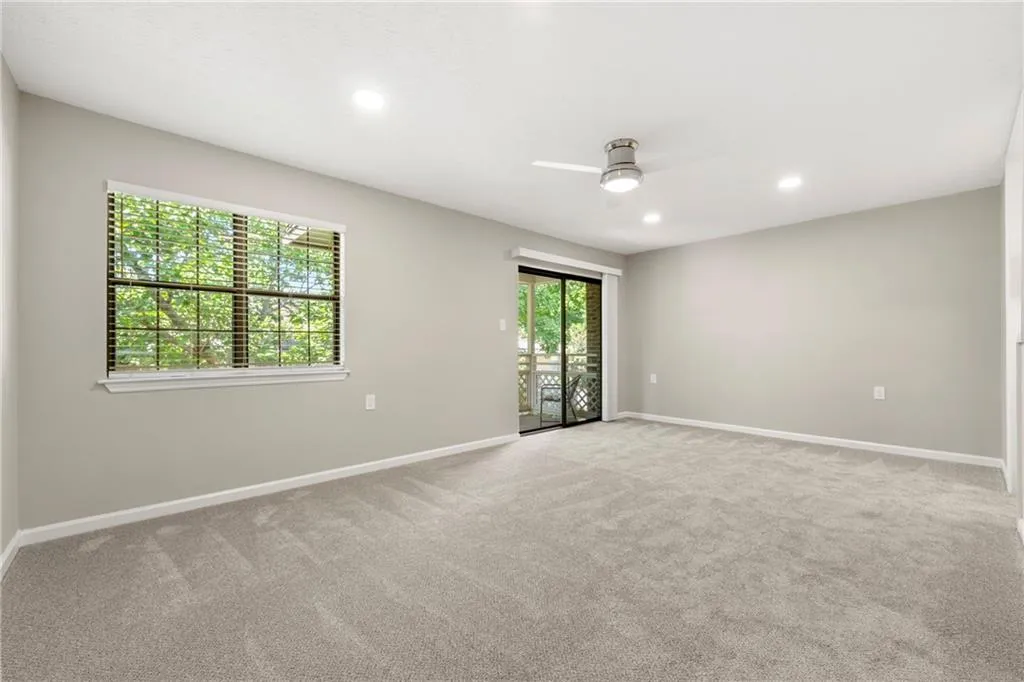 475 Mount Vernon Highway Ne Unit 226c, Atlanta, Georgia 30328, 1 Bedroom Bedrooms, ,1 BathroomBathrooms,Residential,For Sale,475 Mount Vernon Highway Ne Unit 226c,7639477