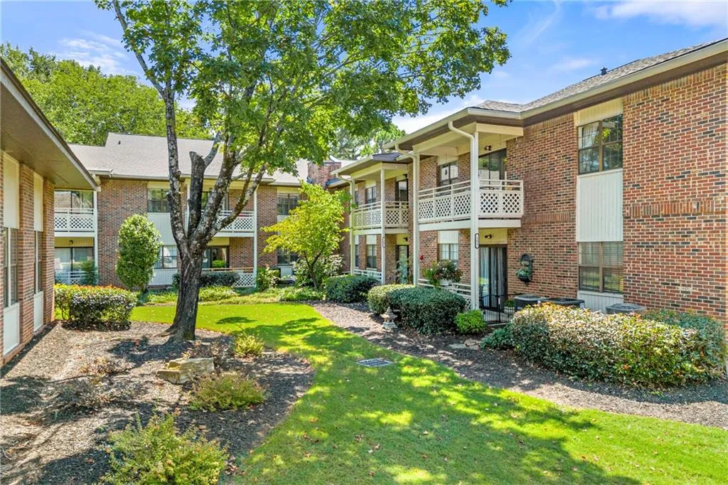 475 Mount Vernon Highway Ne Unit 226c, Atlanta, Georgia 30328, 1 Bedroom Bedrooms, ,1 BathroomBathrooms,Residential,For Sale,475 Mount Vernon Highway Ne Unit 226c,7639477