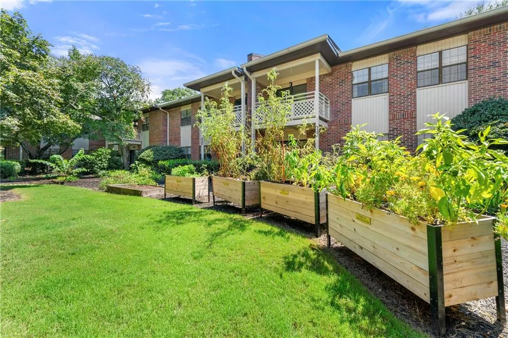 475 Mount Vernon Highway Ne Unit 226c, Atlanta, Georgia 30328, 1 Bedroom Bedrooms, ,1 BathroomBathrooms,Residential,For Sale,475 Mount Vernon Highway Ne Unit 226c,7639477