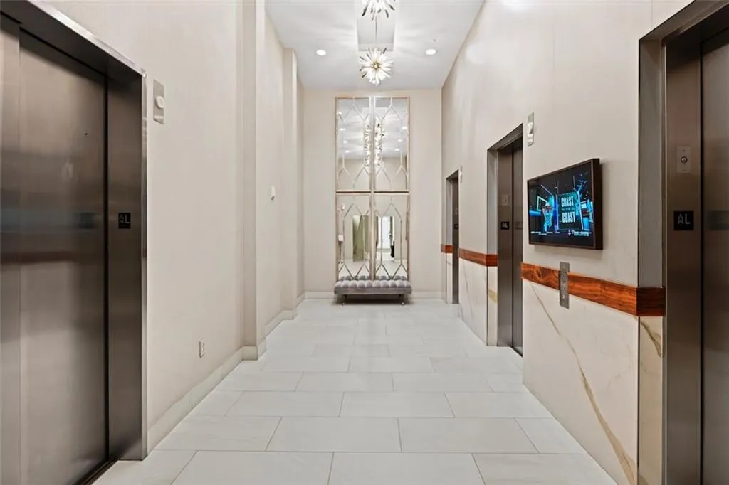 Elevator Lobby Elevator Lobby