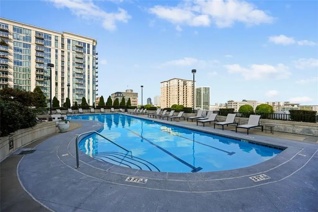 Rooftop pool