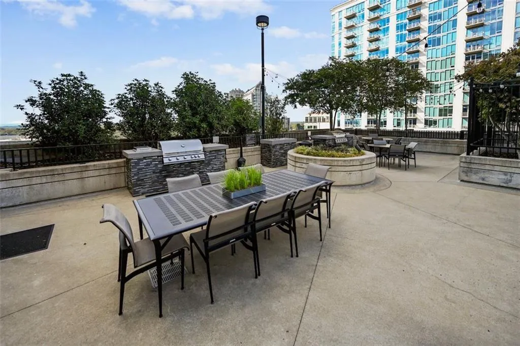 Community Terrace Community Terrace