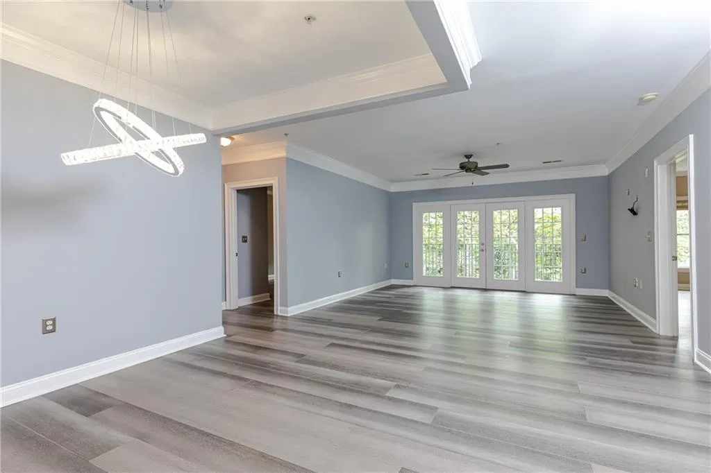5415 Northland Drive Unit 204, Atlanta, Georgia 30342, 2 Bedrooms Bedrooms, ,2 BathroomsBathrooms,Residential,Sold,5415 Northland Drive Unit 204,6726414