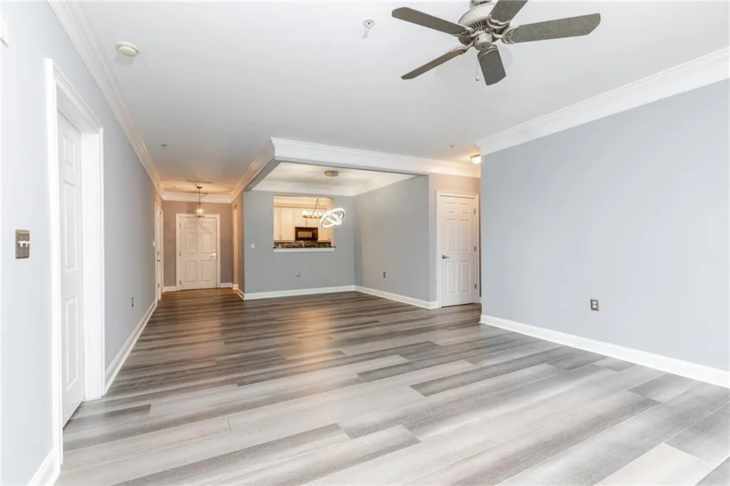 5415 Northland Drive Unit 204, Atlanta, Georgia 30342, 2 Bedrooms Bedrooms, ,2 BathroomsBathrooms,Residential,Sold,5415 Northland Drive Unit 204,6726414