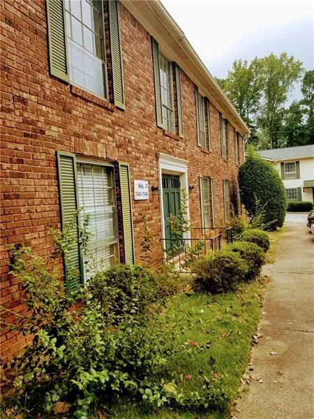 5546 Kingsport Drive, Sandy Springs, Georgia 30342, 3 Bedrooms Bedrooms, ,2 BathroomsBathrooms,Residential,Sold,5546 Kingsport Drive,6626976 5546 Kingsport Drive, Sandy Springs, Georgia 30342, 3 Bedrooms Bedrooms, ,2 BathroomsBathrooms,Residential,Sold,5546 Kingsport Drive,6626976