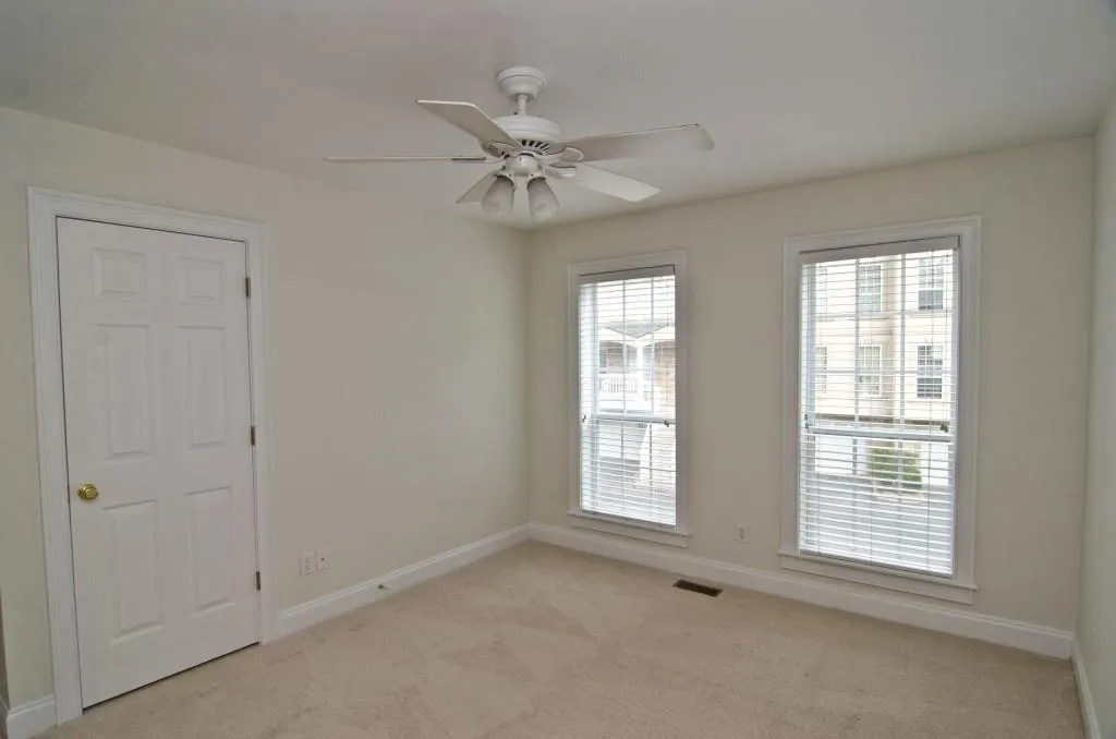 1004 Masons Creek Circle Unit 1004, Atlanta, Georgia 30350, 2 Bedrooms Bedrooms, ,2 BathroomsBathrooms,Residential,Sold,1004 Masons Creek Circle Unit 1004,5728423