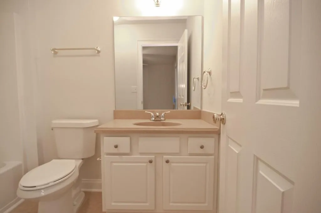 1004 Masons Creek Circle Unit 1004, Atlanta, Georgia 30350, 2 Bedrooms Bedrooms, ,2 BathroomsBathrooms,Residential,Sold,1004 Masons Creek Circle Unit 1004,5728423