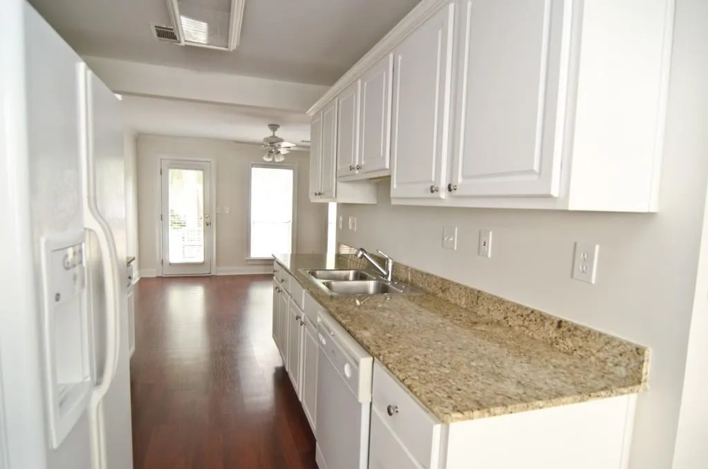 1004 Masons Creek Circle Unit 1004, Atlanta, Georgia 30350, 2 Bedrooms Bedrooms, ,2 BathroomsBathrooms,Residential,Sold,1004 Masons Creek Circle Unit 1004,5728423