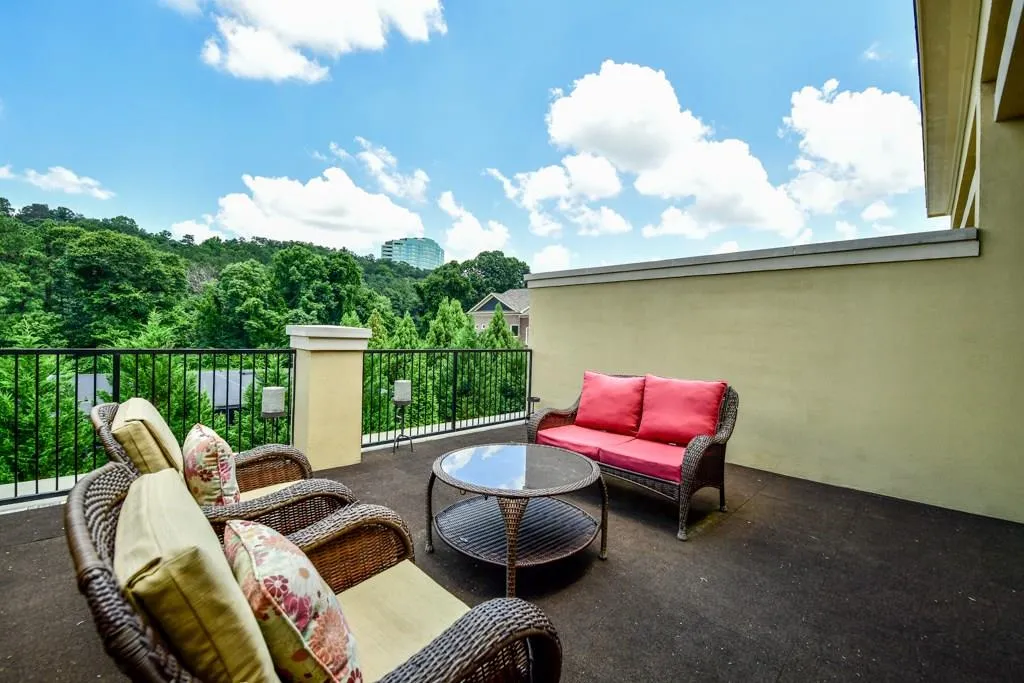 1205 Riverscall Lane, Sandy Springs, Georgia 30339, 4 Bedrooms Bedrooms, ,4 BathroomsBathrooms,Residential,Sold,1205 Riverscall Lane,6029741