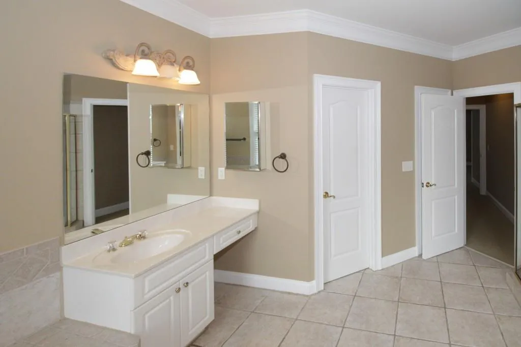 260 Fieldsborn Court, Sandy Springs, Georgia 30328, 5 Bedrooms Bedrooms, ,4 BathroomsBathrooms,Residential,Sold,260 Fieldsborn Court,5902480