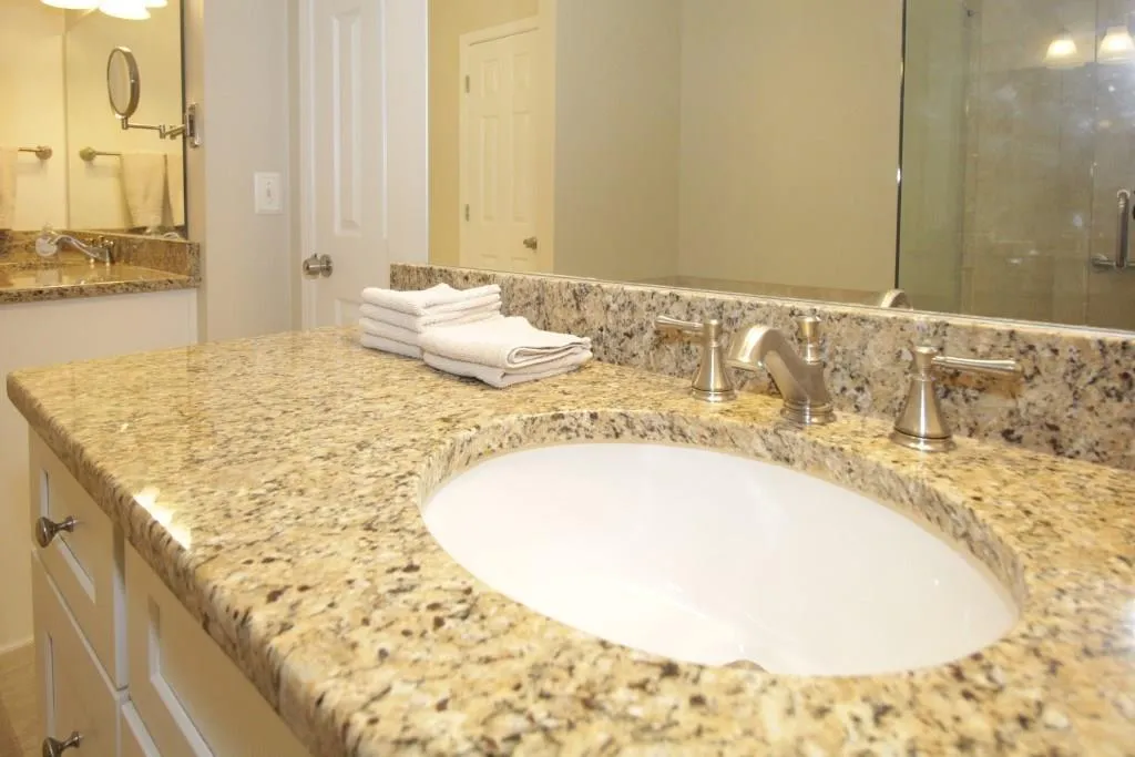 37 Westfair Court, Sandy Springs, Georgia 30328, 3 Bedrooms Bedrooms, ,3 BathroomsBathrooms,Residential,Sold,37 Westfair Court,6066132