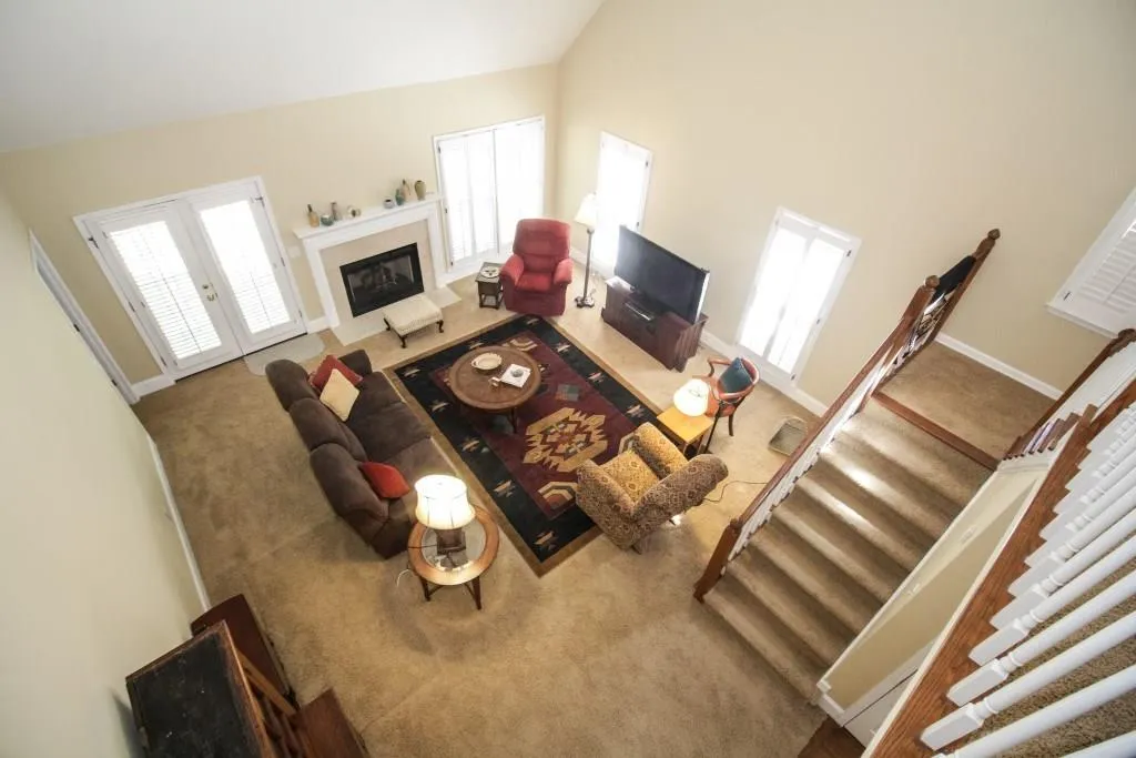 37 Westfair Court, Sandy Springs, Georgia 30328, 3 Bedrooms Bedrooms, ,3 BathroomsBathrooms,Residential,Sold,37 Westfair Court,6066132