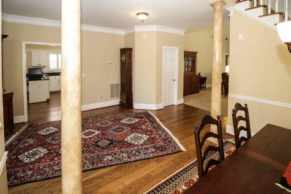 37 Westfair Court, Sandy Springs, Georgia 30328, 3 Bedrooms Bedrooms, ,3 BathroomsBathrooms,Residential,Sold,37 Westfair Court,6066132