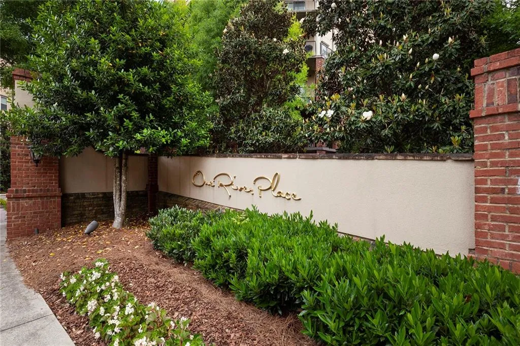 200 River Vista Drive Unit 536, Atlanta, Georgia 30339, 2 Bedrooms Bedrooms, ,2 BathroomsBathrooms,Residential,Sold,200 River Vista Drive Unit 536,6726652