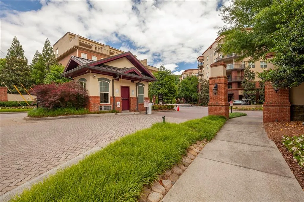 200 River Vista Drive Unit 536, Atlanta, Georgia 30339, 2 Bedrooms Bedrooms, ,2 BathroomsBathrooms,Residential,Sold,200 River Vista Drive Unit 536,6726652