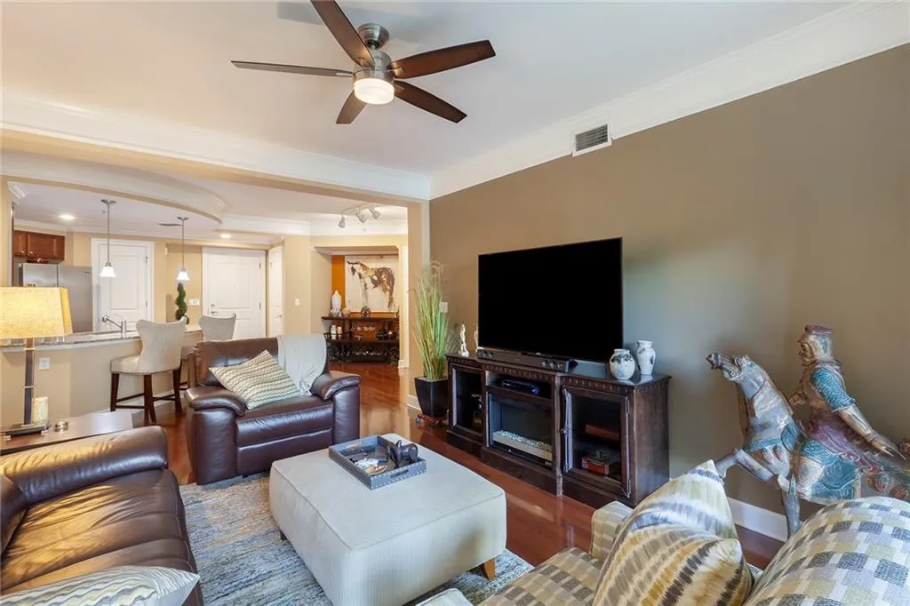 200 River Vista Drive Unit 536, Atlanta, Georgia 30339, 2 Bedrooms Bedrooms, ,2 BathroomsBathrooms,Residential,Sold,200 River Vista Drive Unit 536,6726652