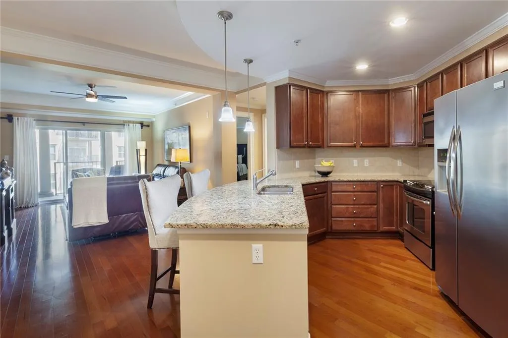 200 River Vista Drive Unit 536, Atlanta, Georgia 30339, 2 Bedrooms Bedrooms, ,2 BathroomsBathrooms,Residential,Sold,200 River Vista Drive Unit 536,6726652
