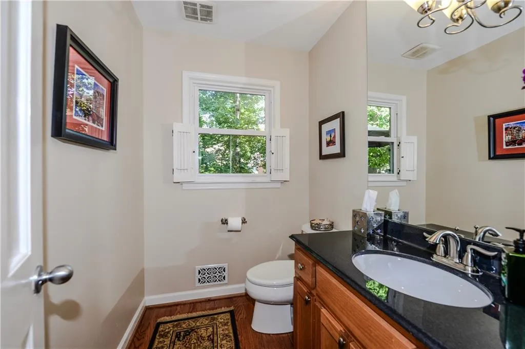 430 Hunters Crossing Drive Ne, Atlanta, Georgia 30328, 4 Bedrooms Bedrooms, ,2 BathroomsBathrooms,Residential,Sold,430 Hunters Crossing Drive Ne,5846035