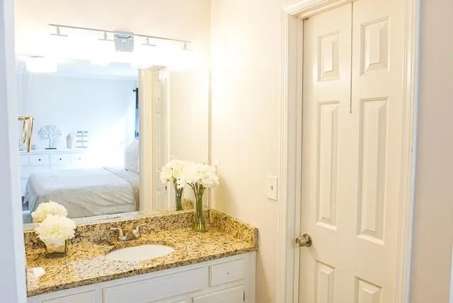 335 Towergate Place, Sandy Springs, Georgia 30350, 2 Bedrooms Bedrooms, ,2 BathroomsBathrooms,Residential,Sold,335 Towergate Place,6853383