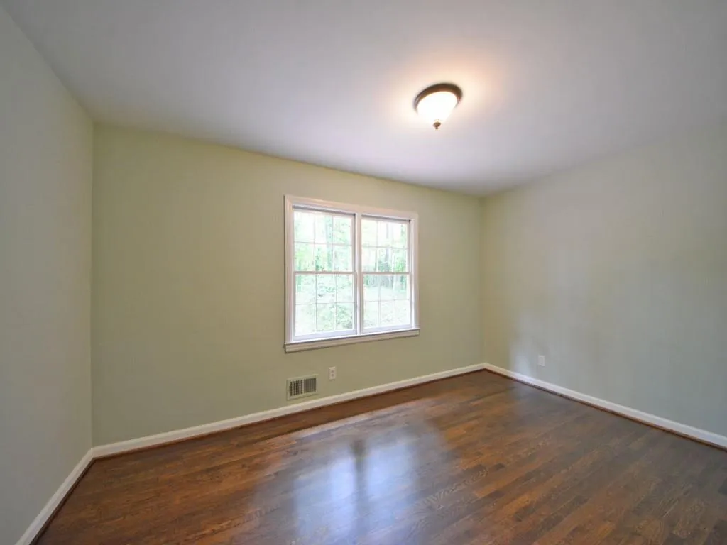 7135 Brandon Mill Road, Sandy Springs, Georgia 30328, 5 Bedrooms Bedrooms, ,4 BathroomsBathrooms,Residential,Sold,7135 Brandon Mill Road,5762382