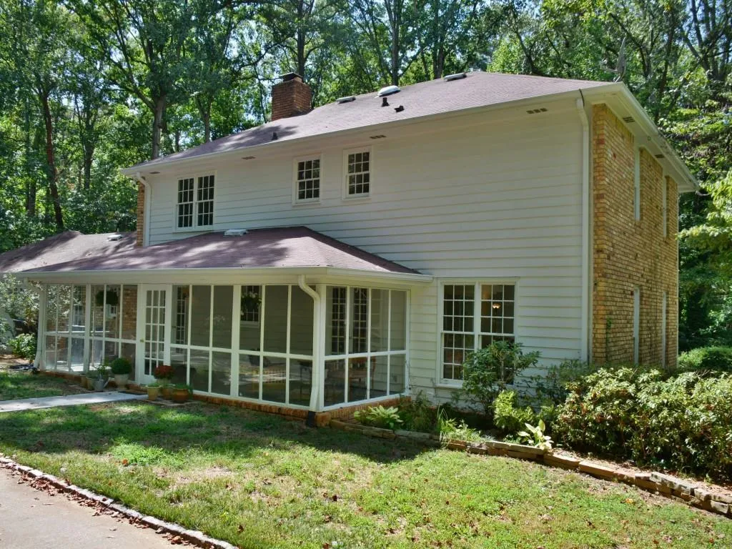 7135 Brandon Mill Road, Sandy Springs, Georgia 30328, 5 Bedrooms Bedrooms, ,4 BathroomsBathrooms,Residential,Sold,7135 Brandon Mill Road,5762382