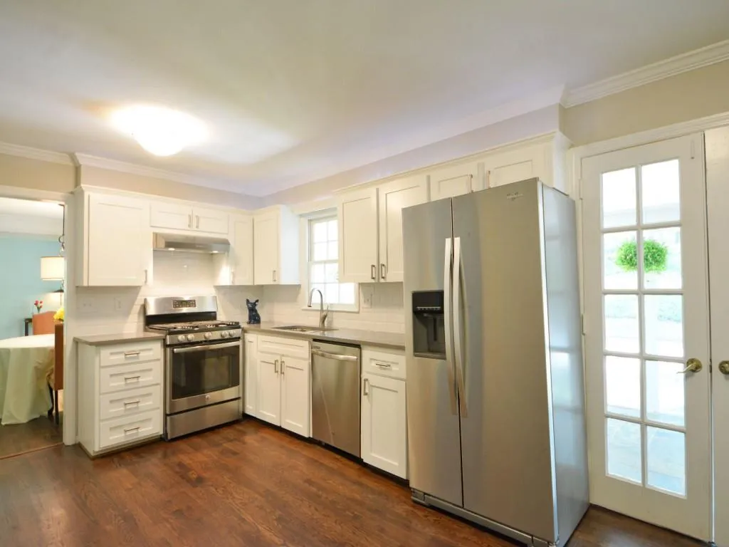 7135 Brandon Mill Road, Sandy Springs, Georgia 30328, 5 Bedrooms Bedrooms, ,4 BathroomsBathrooms,Residential,Sold,7135 Brandon Mill Road,5762382