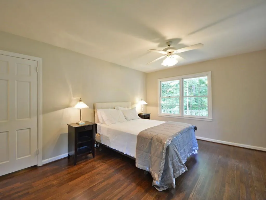 7135 Brandon Mill Road, Sandy Springs, Georgia 30328, 5 Bedrooms Bedrooms, ,4 BathroomsBathrooms,Residential,Sold,7135 Brandon Mill Road,5762382